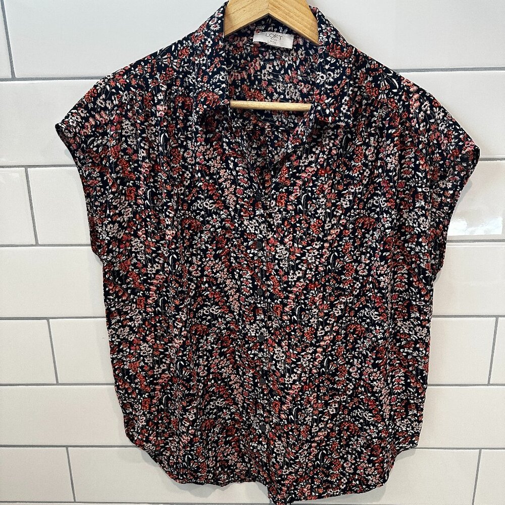 Ann Taylor Loft Petite Floral Button Down
